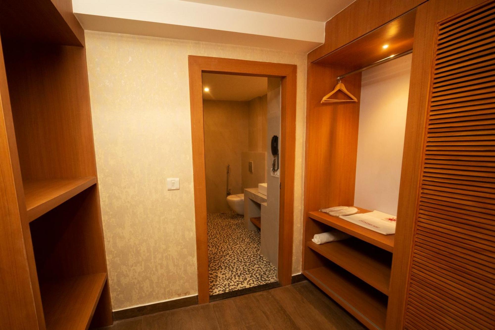 Abhyagama Hotel 디가 외부 사진