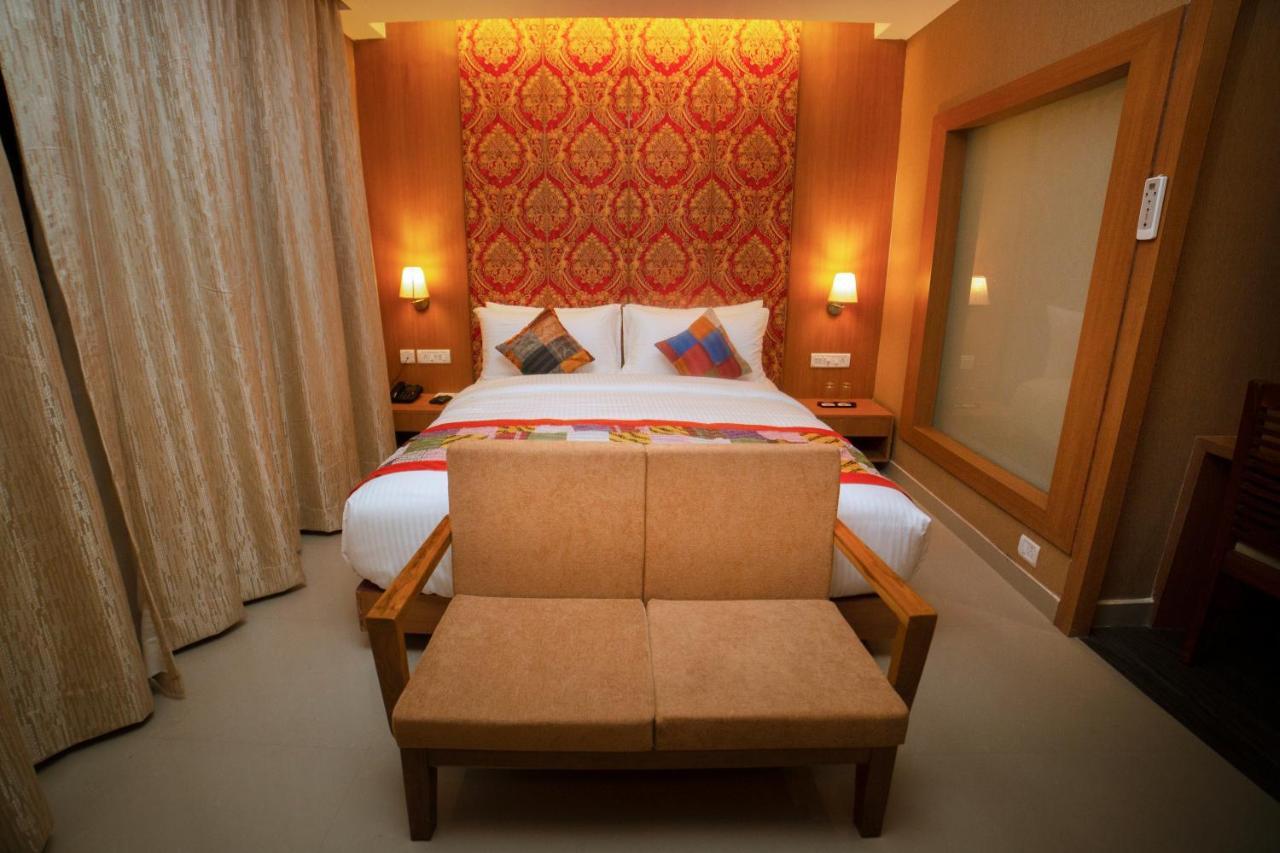 Abhyagama Hotel 디가 외부 사진