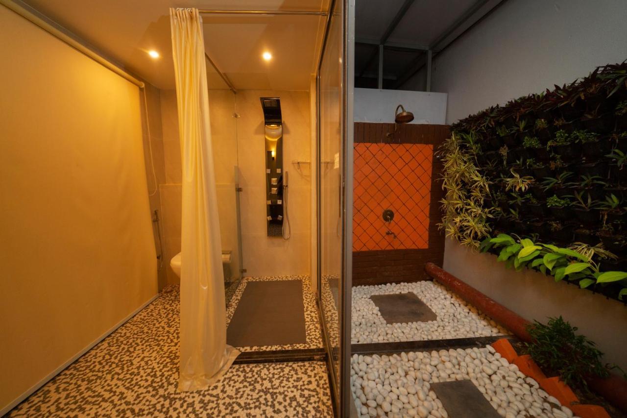 Abhyagama Hotel 디가 외부 사진
