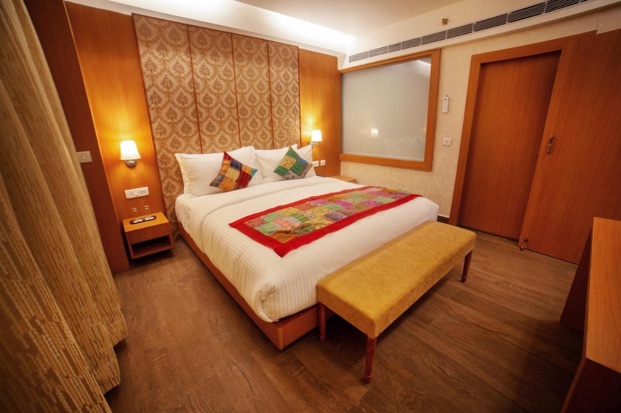 Abhyagama Hotel 디가 외부 사진