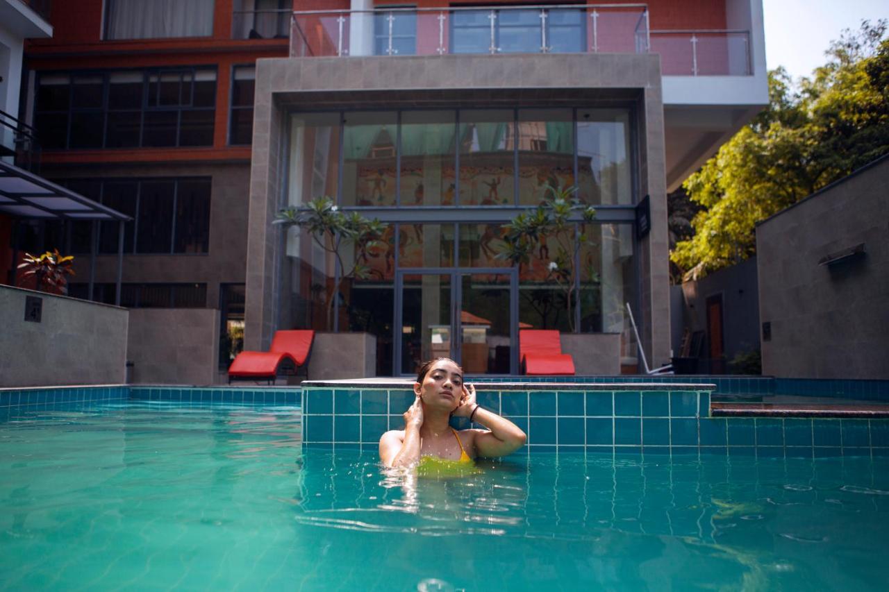 Abhyagama Hotel 디가 외부 사진