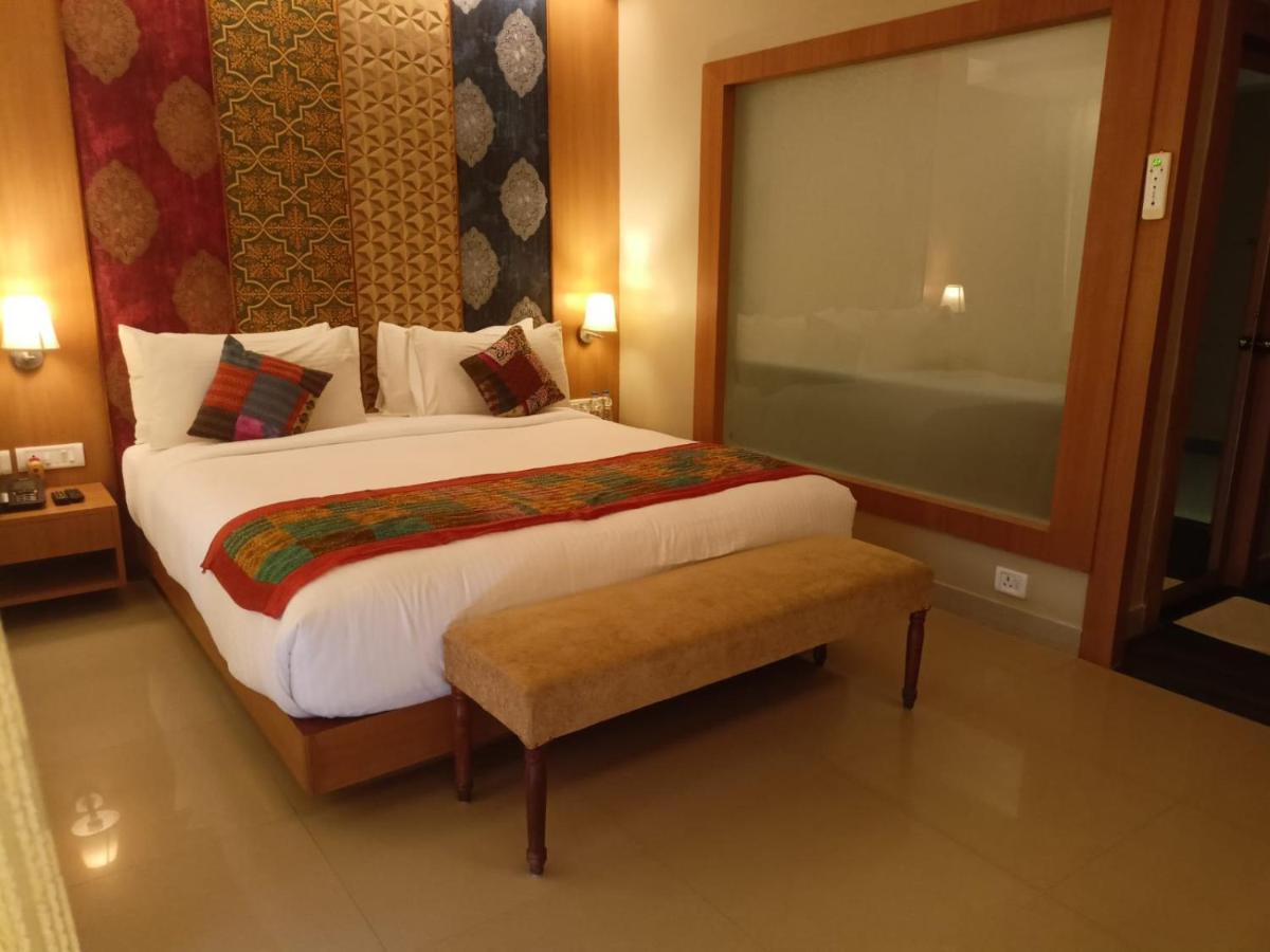 Abhyagama Hotel 디가 외부 사진